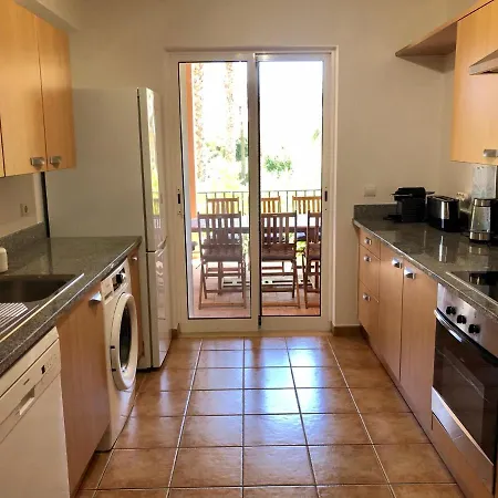 Tropical Garden View - Lagos - Meia Praia Beach Apartment